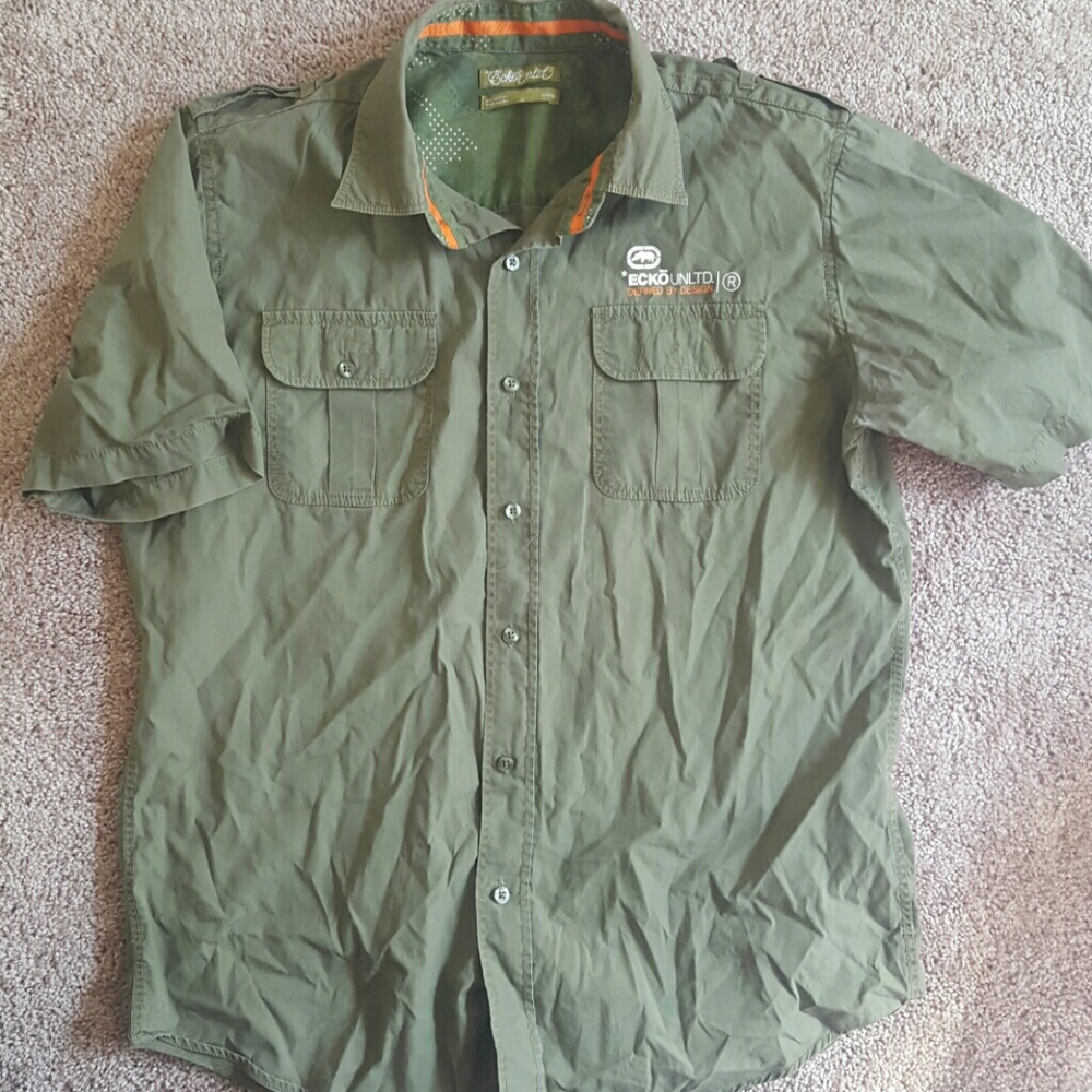 Shirts - Picture 3 of 8